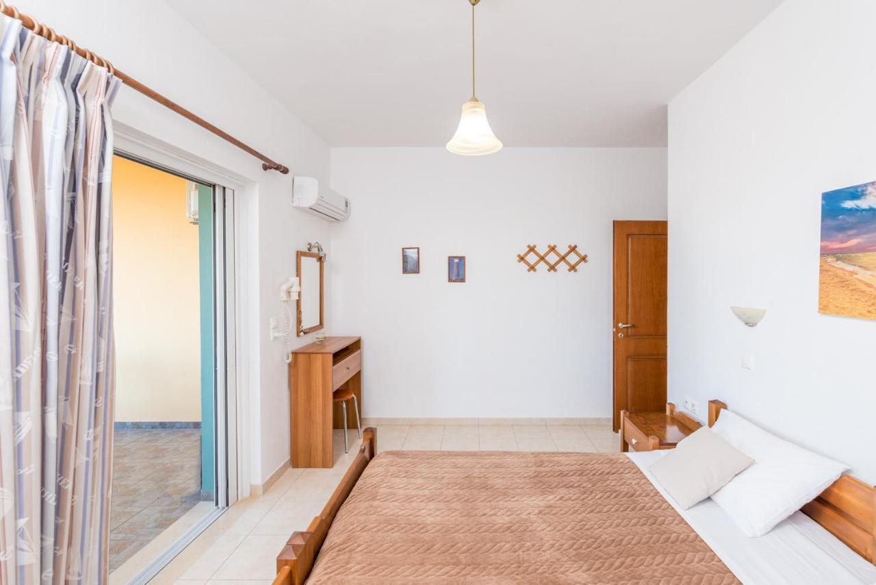 Faros Apartments Xerokampos  Extérieur photo